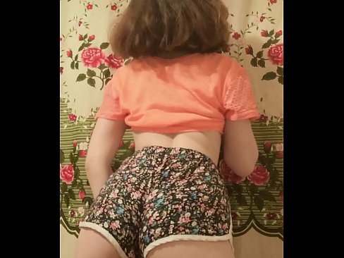 ❤️ دختر جوان سکسی که شورتش را جلوی دوربین در می آورد پورنو vk در ما fa.rassadakubani.ru ❌️